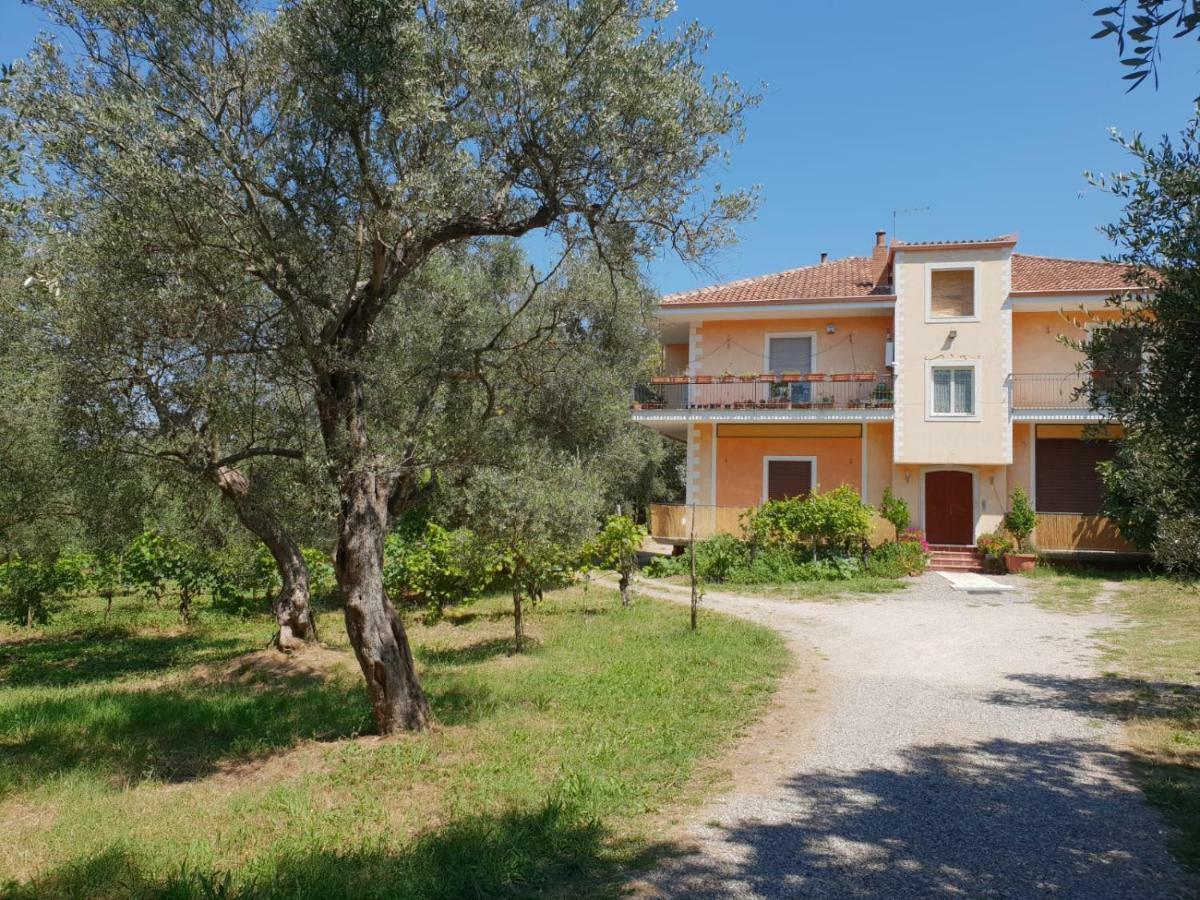 L'Oasi Bed & Breakfast Auletta Eksteriør bilde